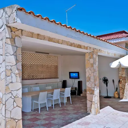 Villa Luciana Manduria